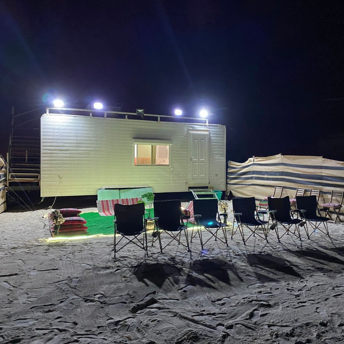 Unwind by the sea with Al Reem Caravan — a cozy and private beachfront stay, perfect for a peaceful day or night with loved ones.