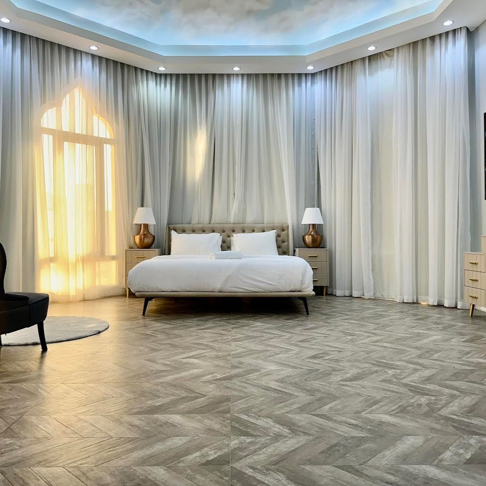 Experience comfort and entertainment at North Villa — a Qatar villa rental offering multiple bedrooms, two pools, and kid-friendly outdoor spaces for unforgettable group stays.